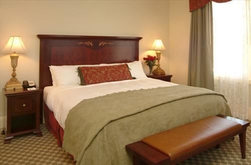 Diamond Hotel 3*