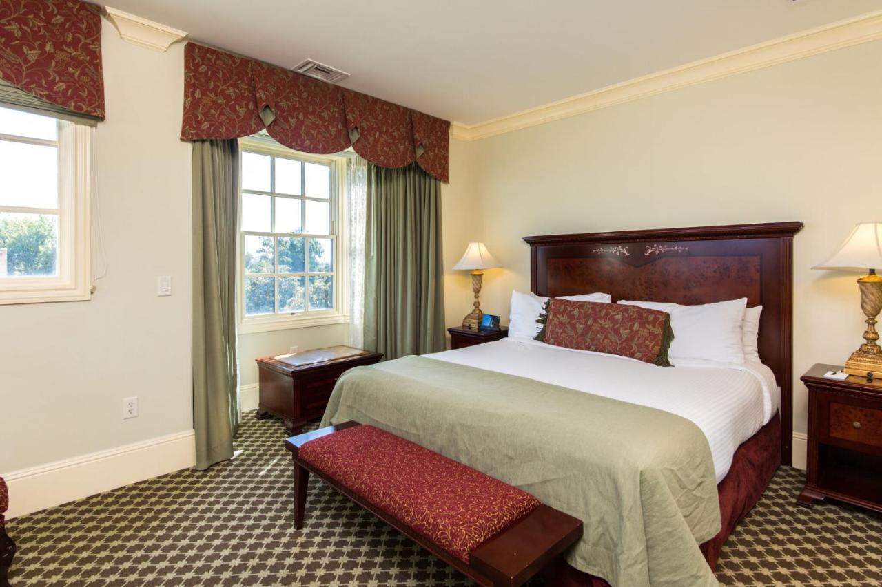Hotel Diamond 3*